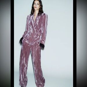 DOUBLE BREASTED VELVET BLAZER WITH FEATHERS AND WIDE LEG PANTS SET